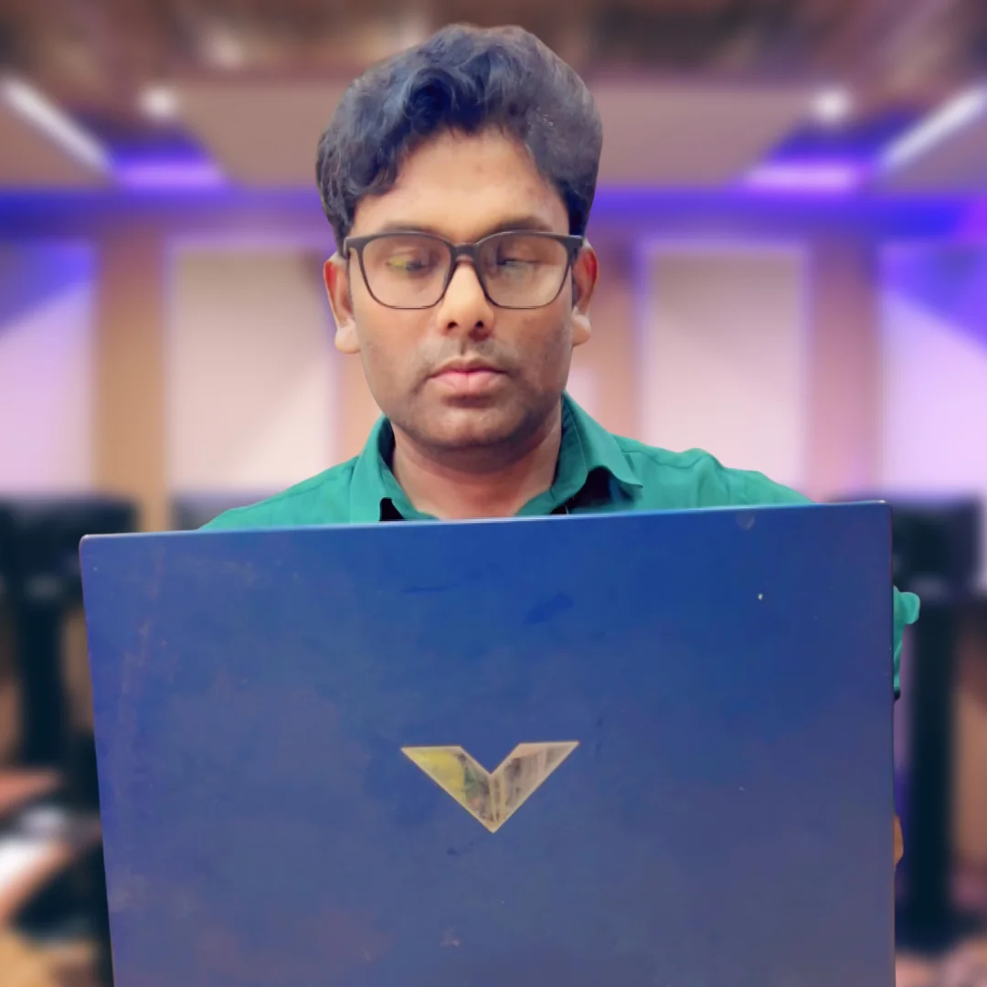 Afraz Alam at work — hands-on digital marketing across SEO, ads and web development